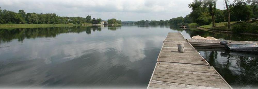 Campbellford River Inn ภายนอก รูปภาพ